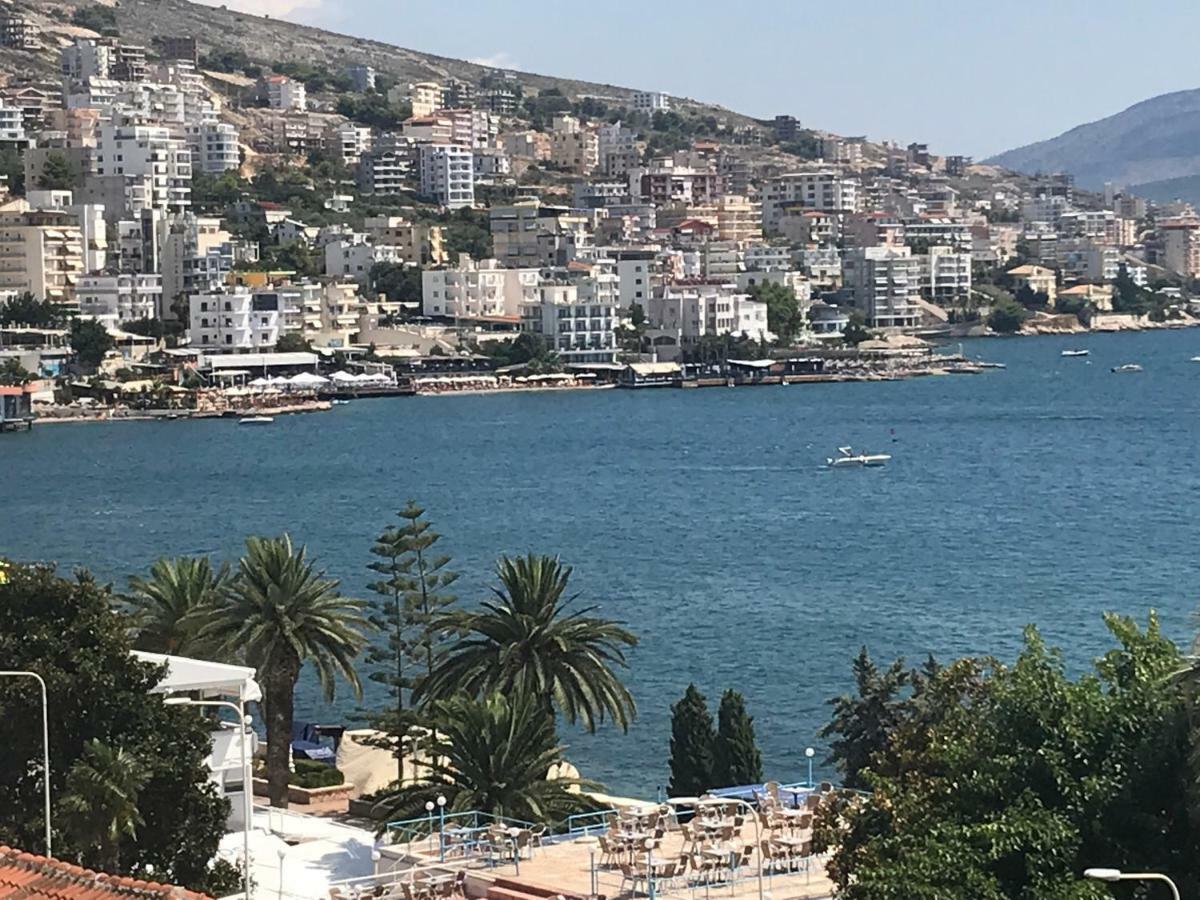 Sea View Apartment Saranda Buitenkant foto